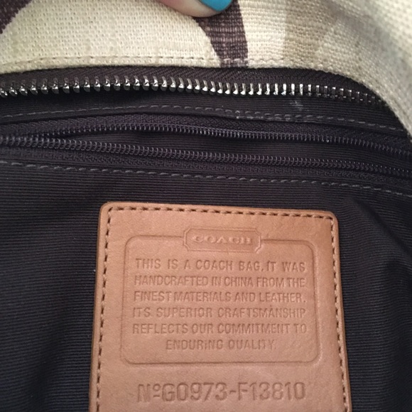 Coach Signature Tonal Gallery Tote Shoulder Bag - Picture 3 of 10